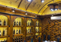 THI CÔNG HẦM RƯỢU NHÀ HÀNG BULAVA